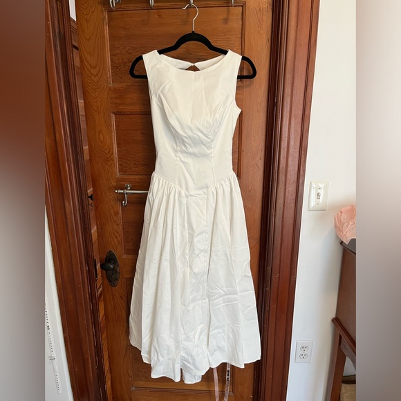 House of CB Cindy Dress - Picture 4 of 9